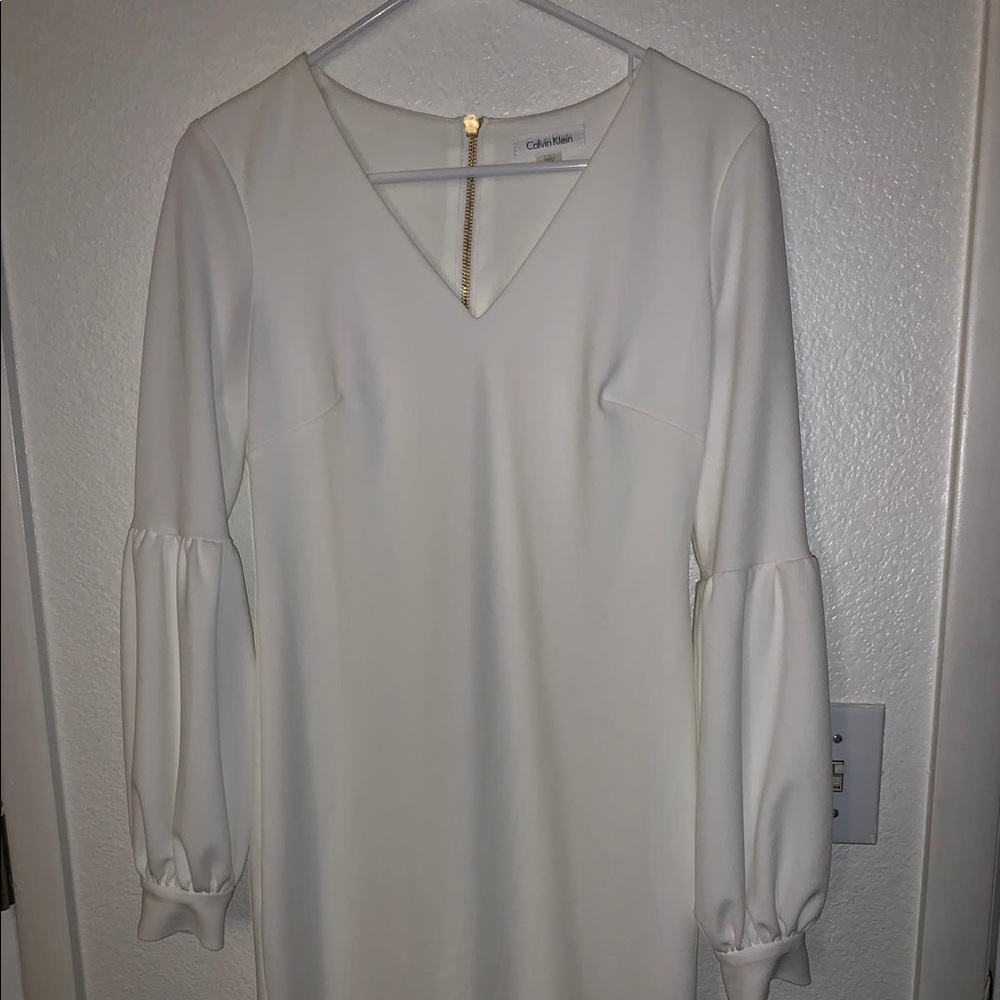 Beige dress size 4! Wear once but is like new.